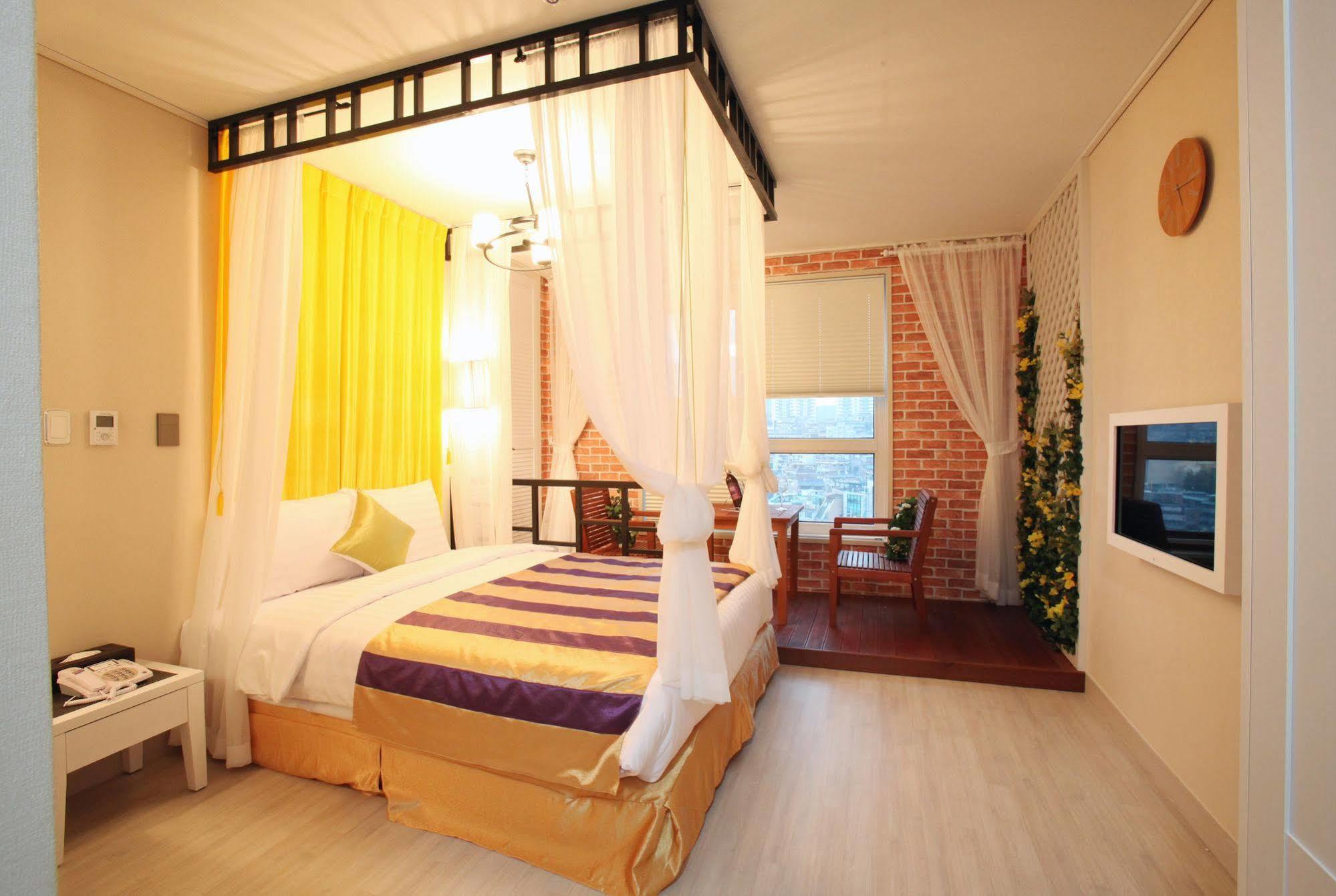 Coop City Hotel Oryu Station Сеул Экстерьер фото